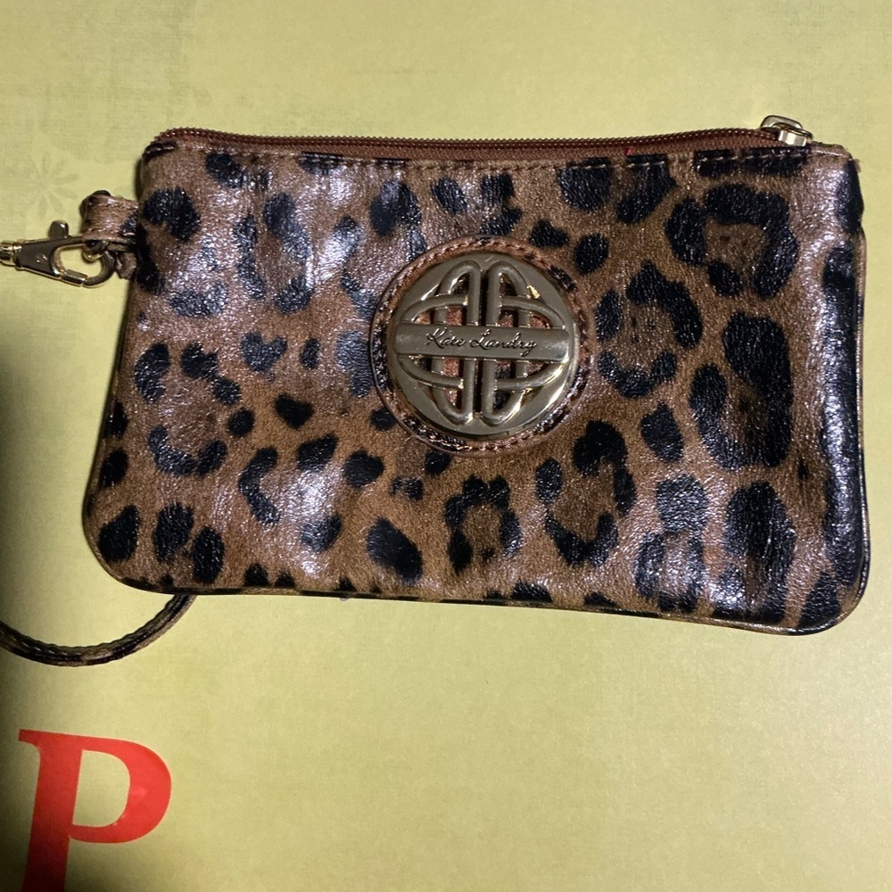 KATE LANDRY cheetah‎ wristlet clutch bag